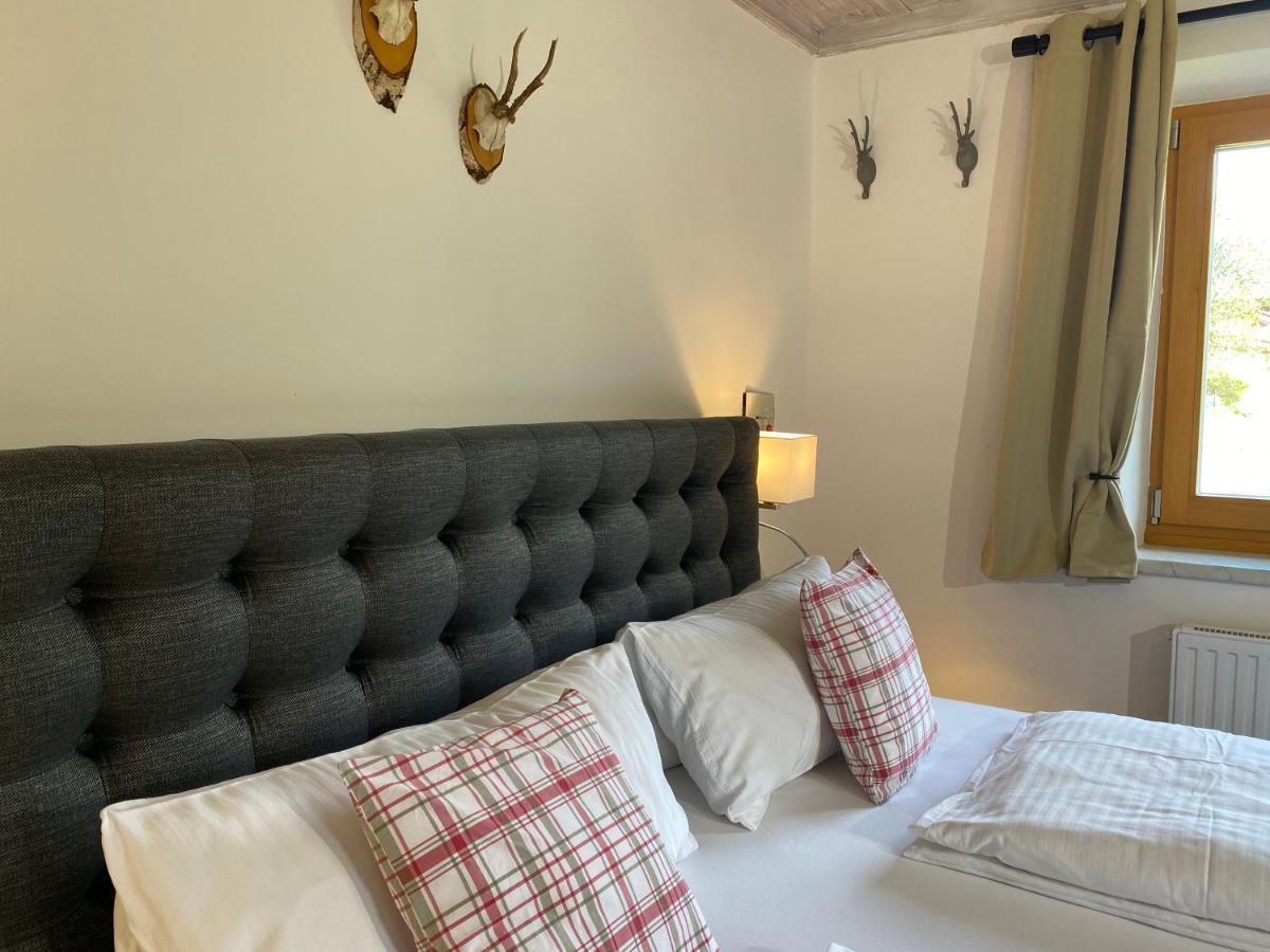 Alm Seasons Premium Chalet & Studios سالباخ هينترغليم الغرفة الصورة