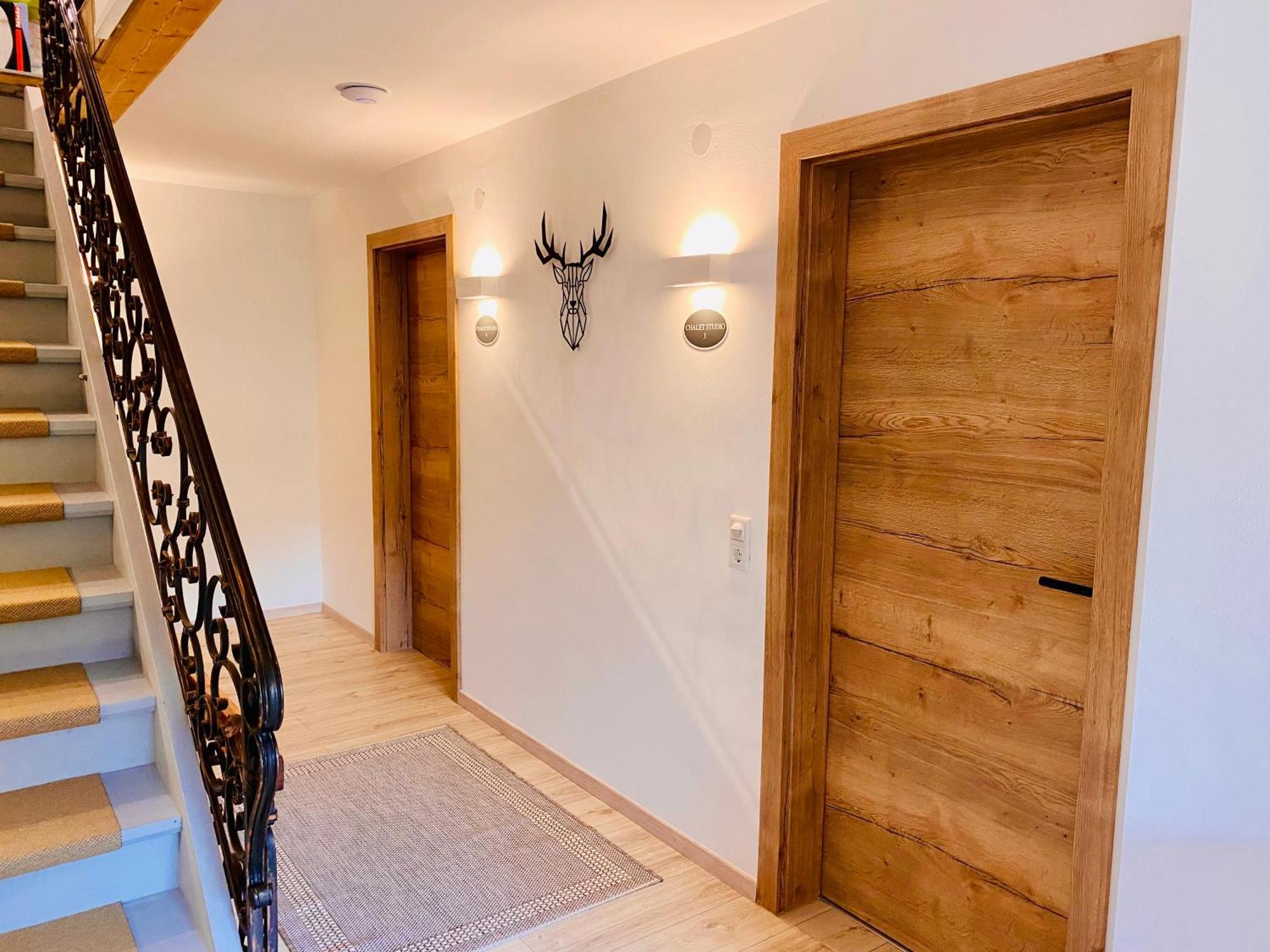 Alm Seasons Premium Chalet & Studios سالباخ هينترغليم الغرفة الصورة