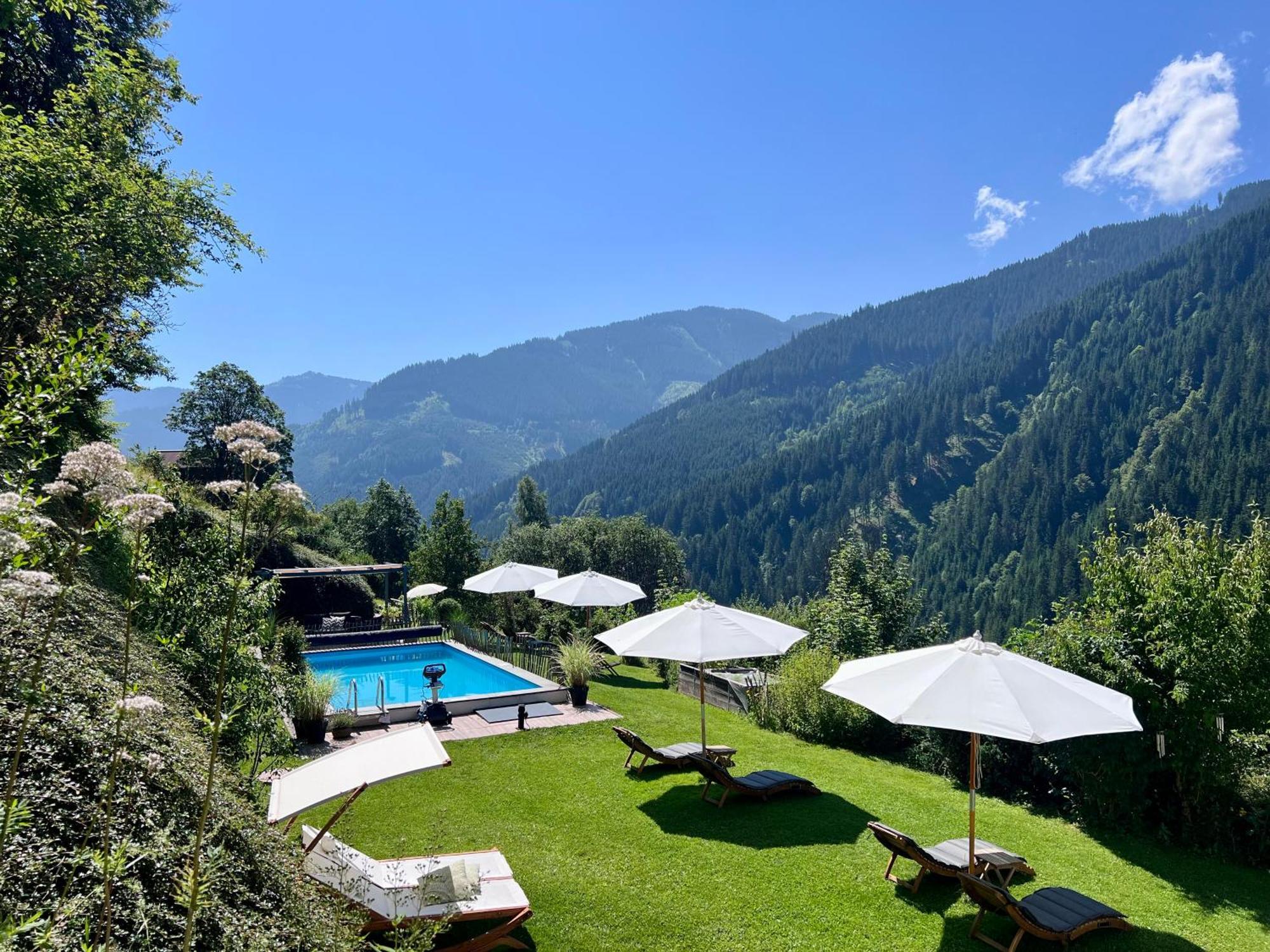 Alm Seasons Premium Chalet & Studios سالباخ هينترغليم المظهر الخارجي الصورة
